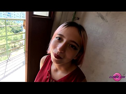 ❤️ სტუდენტური სენსუალი შთანთქავს უცნობს გარეუბანში - Cum On His Face ❤❌ მშვენიერი პორნო ჩვენთან ☑